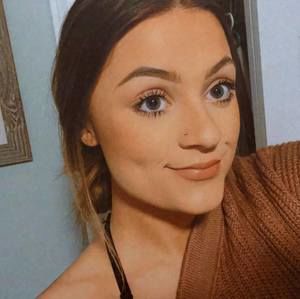 Meet your Posher, Macy